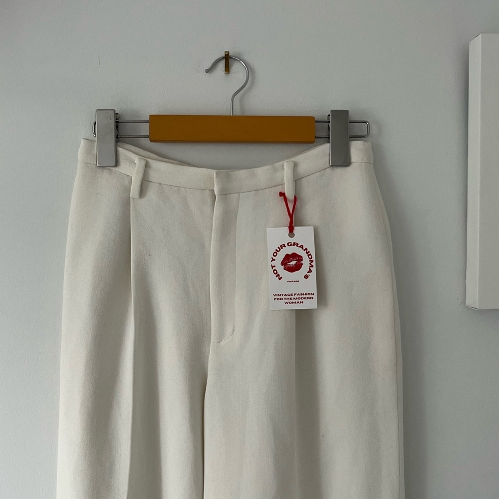 White high waisted women’s Trousers size 2